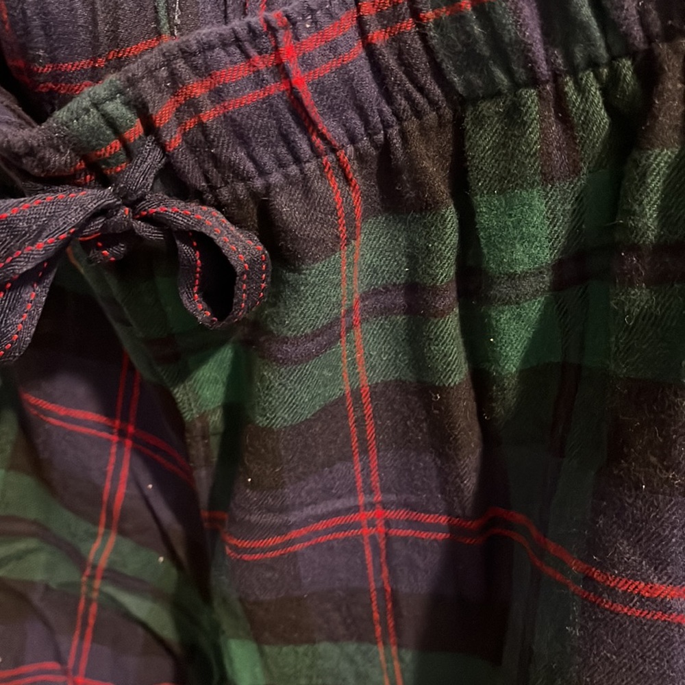 Two Piece Matching Pajama Set - Picture 4 of 6